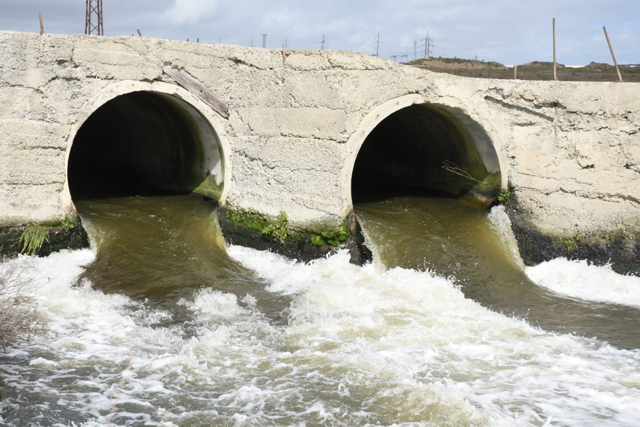 Xəzərə qənim kəsilən kanal