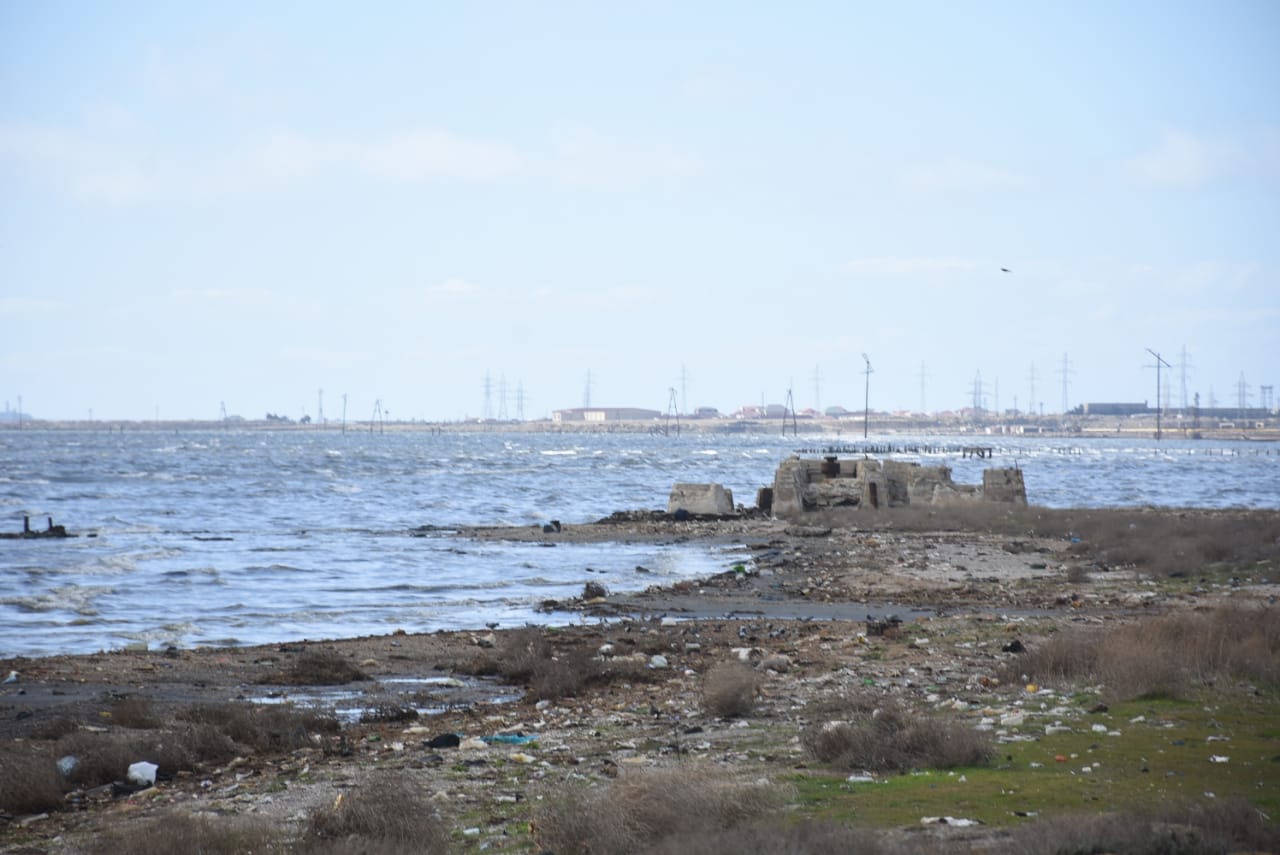 Xəzərə qənim kəsilən kanal