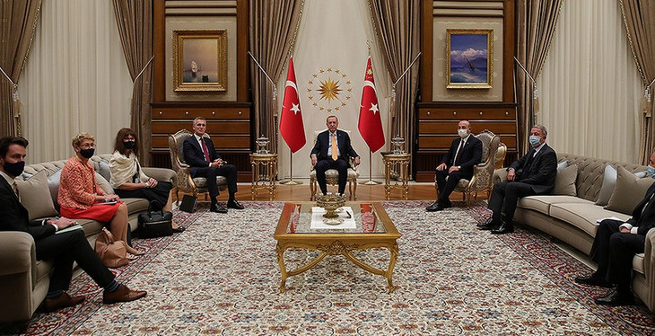 NATO-nun baş katibi: "Türkiyə ilə bağlı həmişə etdiyimizi edəcəyik"