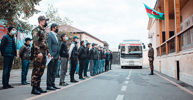 Azərbaycanda könüllü zabit olmaqla bağlı yeni qaydalar təsdiqləndi