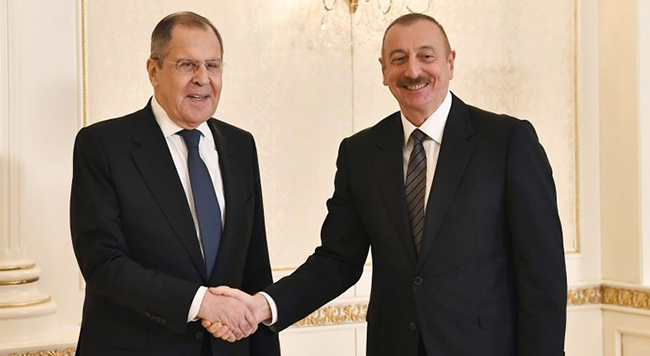 "Paşinyanın siyasətindən narazıdırlar" - Lavrov Bakıya nə üçün gəlir...