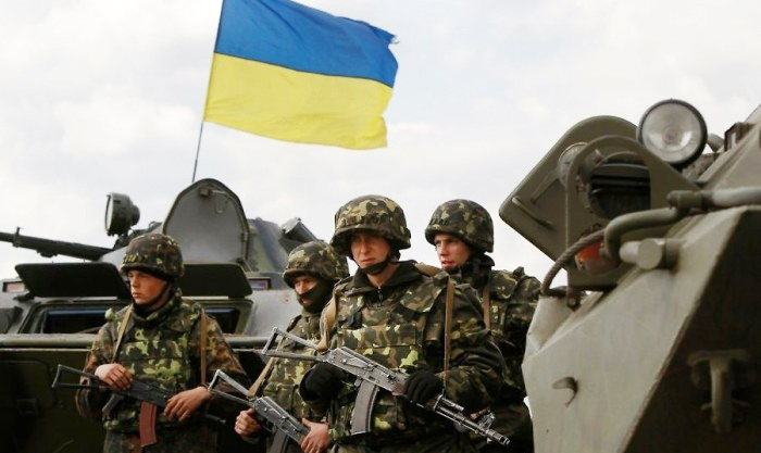 Ukrayna kritik raket çatışmazlığı ilə üzləşib - Səfir