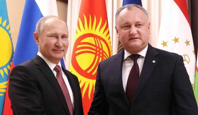 Vladimir Putin və İqor Dodon