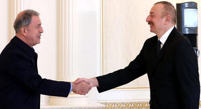 Hulusi Akar İlham Əliyevlə görüşür