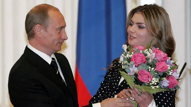 Vladimir Putin və Alina Kabayeva