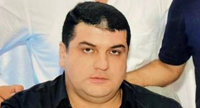 "İmam Mehdi"yə 71 min pul verdiyini deyən şəxs: "Namazı bitirəndən sonra çevrilib dedi ki..."