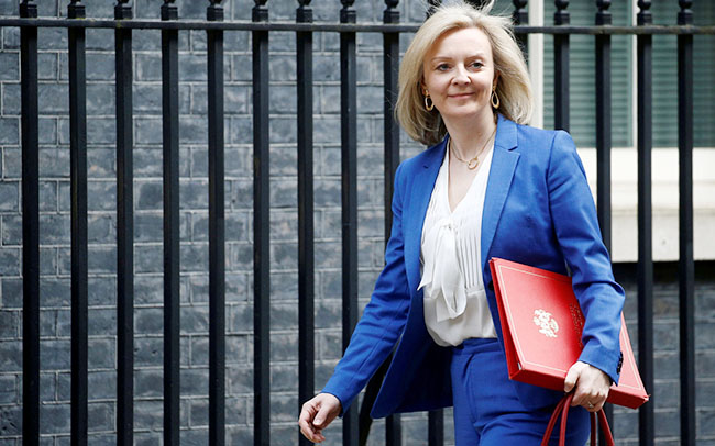 Liz Truss: Ölkələri "Rusiya qorxusu"ndan xilas etmək lazımdır