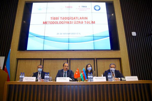 TİKA Azərbaycanda “Elmi tədqiqatların metodologiyası” adlı təlimlərə başlayıb