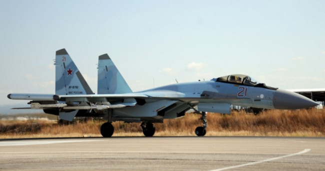 Rusiya qoşunları "Su-35S" təyyarələri ilə təhciz edilib