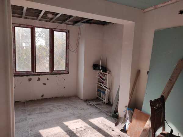 Qarabağ qazisinin zədələnən evi