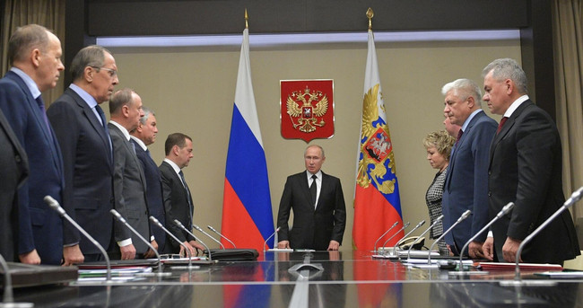Putin məmurlar üçün yeni bomba sığınacağı tikəcək