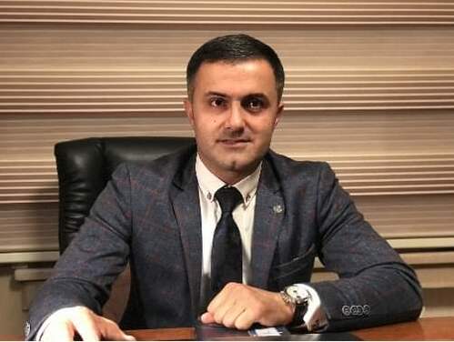 siyasi elmlər üzrə fəlsəfə doktoru, dosent Ramid Hüseynov