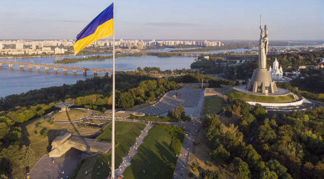 Ukrayna Belarusla təhlükəsizlik sahəsində əməkdaşlığı dayandırıb