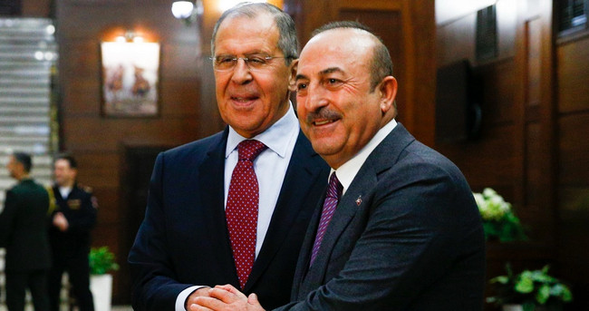 Lavrov: "Taxıl böhranı ilə bağlı Ukrayna və Türkiyə ilə danışıqlara hazırıq"