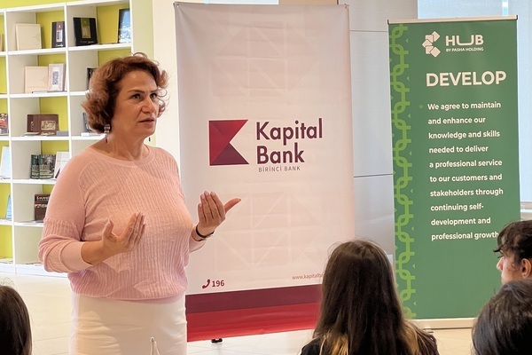 Kapital Bank tələbələrin inkişafı üçün növbəti tədbiri keçirdi