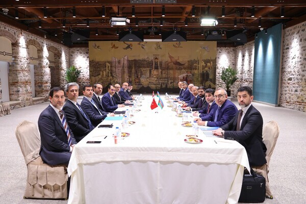 SOCAR-ın Müşahidə Şurasının sədri Türkiyədə səfərdə görüş keçirib