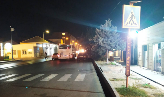 Biləcəridə piyada keçidi nişanı