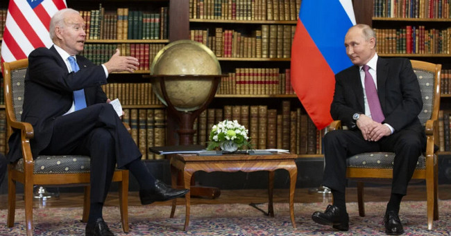 Putinin Ukrayna ilə danışıqlara israr etməkdə gizli məqsədi nədir?