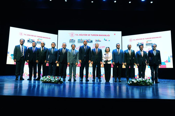 Çoxşaxəli mədəniyyət və incəsənət tədbiri olan “Türkiyə Mədəniyyət Yolu Festivalları” başlayır