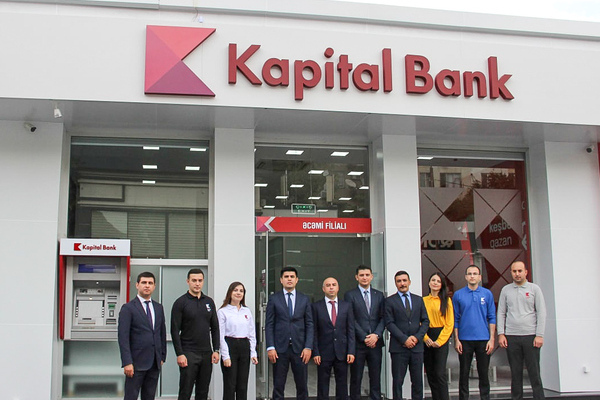 Kapital Bank yeni konsepsiyaya malik Əcəmi filialını istifadə verdi