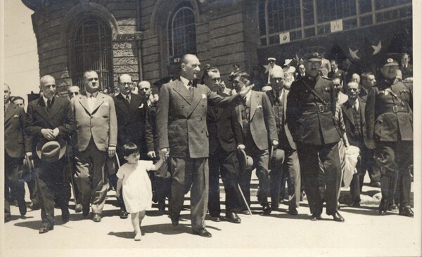 Türkiyə Cümhuriyyətinin qurucusu Mustafa Kamal Atatürk / Foto: atam.gov.tr