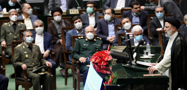 "İranda hakim zümrənin daxilində parçalanma var"