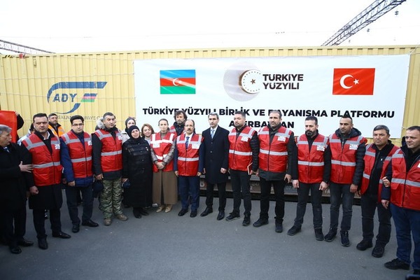 Azərbaycanda dəmir yolu ilə Türkiyəyə yardım yola salınıb