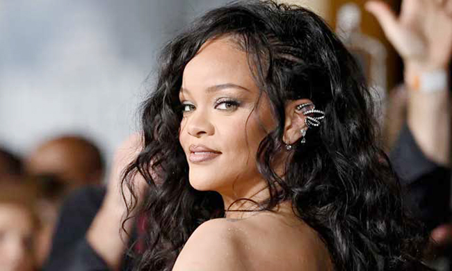 Rihanna və həyat yoldaşı ikinci oğulları üçün qeyri-adi ad seçiblər