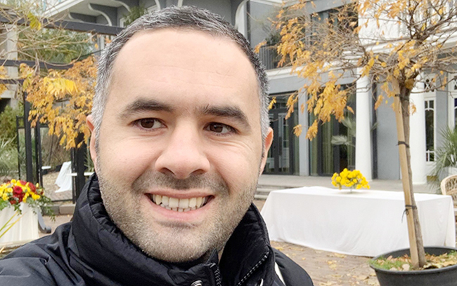 Polis Ülvi Həsənlini saxlayıb