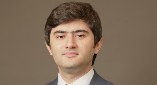 Sığorta eksperti Emin Allahverdiyev