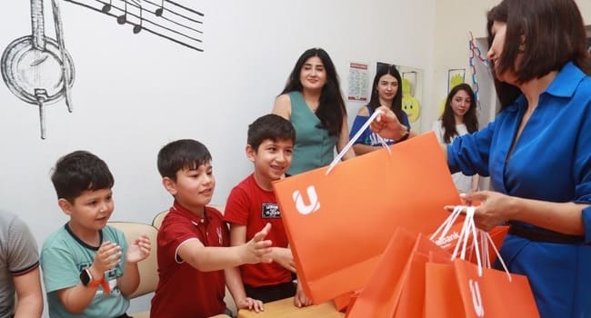 Unibankın dəstəyilə uşaqlar üçün bayram tədbiri keçirilib