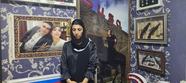 şəhid Həmid Həmidlinin həyat yoldaşı Günay xanım / Foto: İradə Cəlil, Bizimyol.info