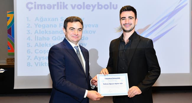 AZAL idman və intellektual yarışlarda uğur qazanan əməkdaşlarını mükafatlandırıb
