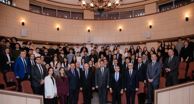 Bank Respublika və Bakı Ali Neft Məktəbi arasında əməkdaşlıq memorandumu imzalanıb