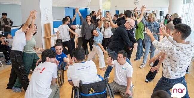 İnklüziv təşəbbüsləri dəstəkləyən “Nar” “DanceAbility” iştirakçıları ilə görüşüb